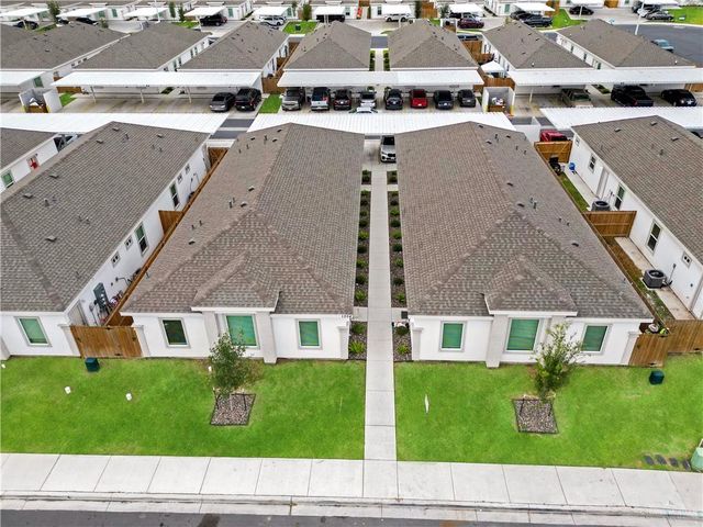 1304 Shavano Drive 3, Edinburg, TX 78541