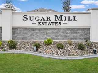 1304 Shavano Drive 3, Edinburg, TX 78541