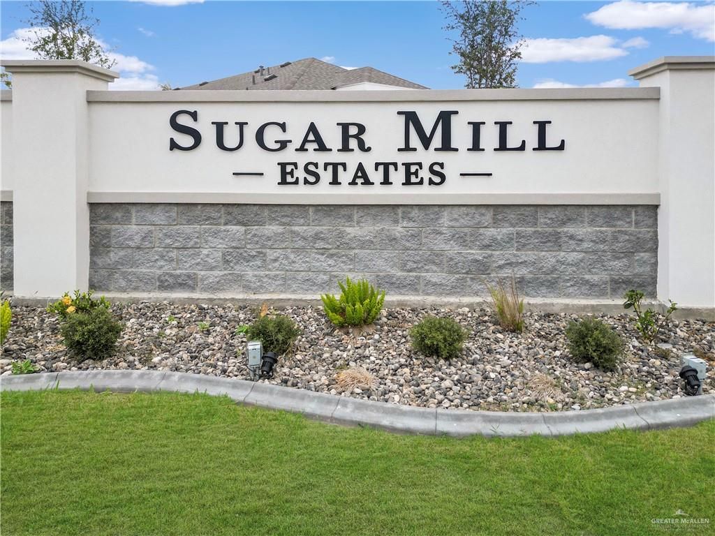 1304 Shavano Drive 3, Edinburg, TX 78541