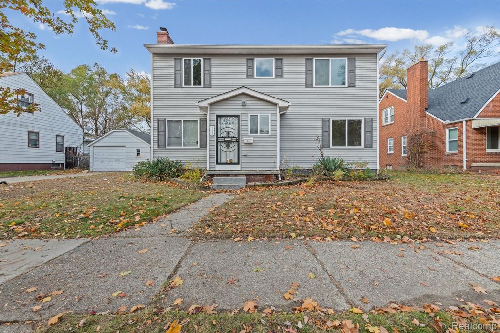 21137 Curie Avenue, Warren, MI 48091