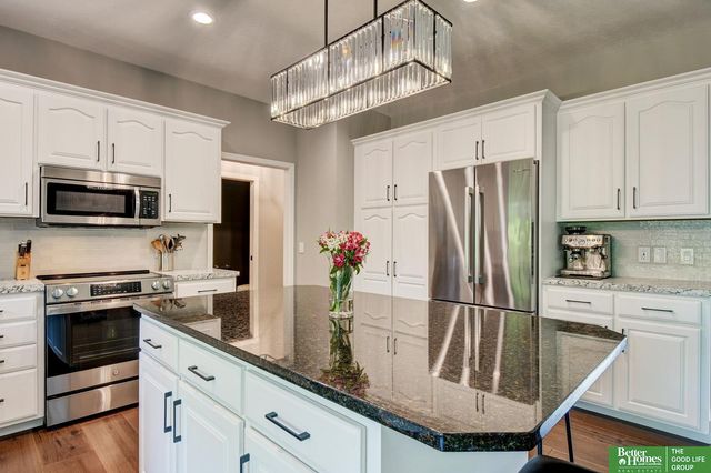 2318 S 177th Street, Omaha, NE 68130