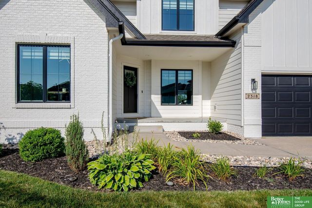 2318 S 177th Street, Omaha, NE 68130