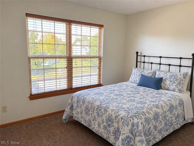 203 Rivers Edge Drive, Amherst, OH 44001
