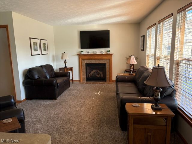 203 Rivers Edge Drive, Amherst, OH 44001