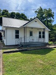 715 N High St, N, Winchester, TN 37398