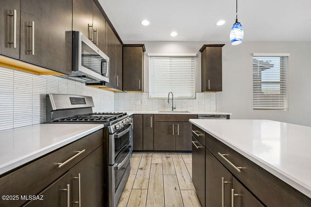 1006 W Calle Monte Lindo, Sahuarita, AZ 85629