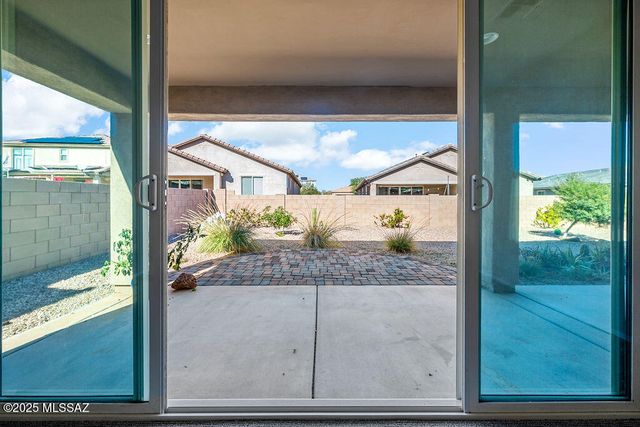 1006 W Calle Monte Lindo, Sahuarita, AZ 85629