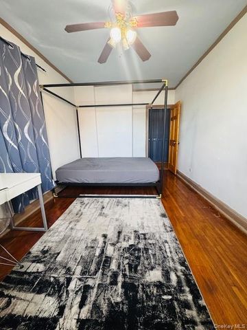 48-20 44th Street 4C, Woodside, NY 11377