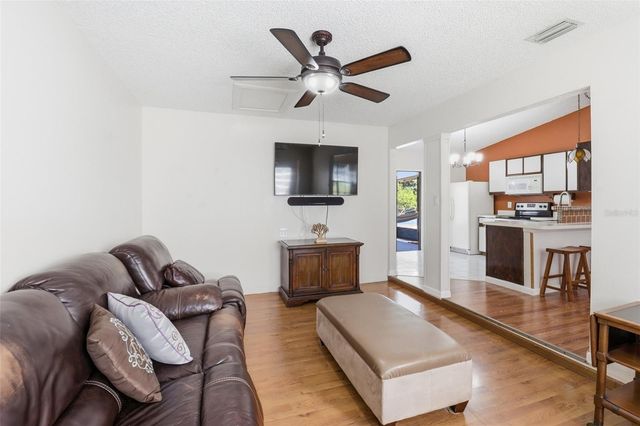 2964 OBANNION STREET, Deltona, FL 32738