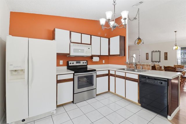 2964 OBANNION STREET, Deltona, FL 32738