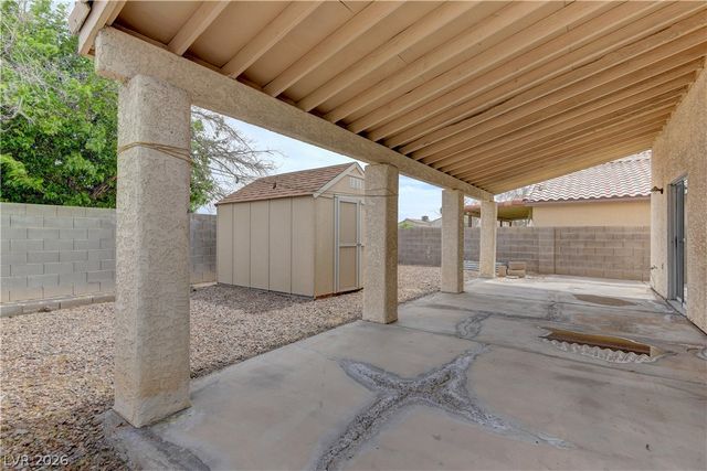 2018 Shannon Christine Drive, Las Vegas, NV 89104