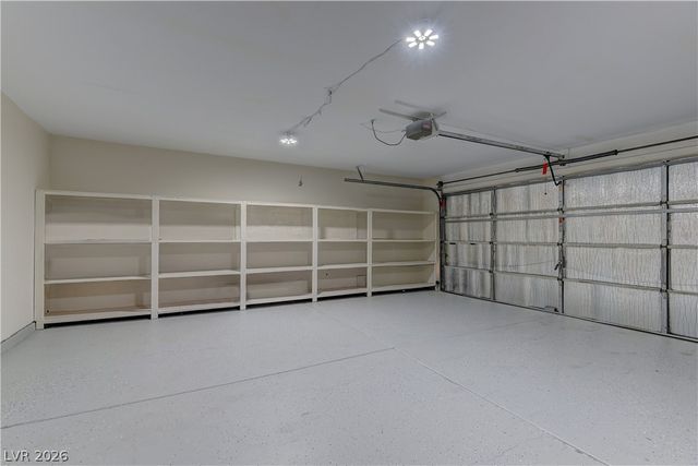 2018 Shannon Christine Drive, Las Vegas, NV 89104