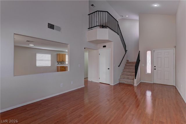 2018 Shannon Christine Drive, Las Vegas, NV 89104