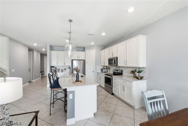2133 Clementine ST, Naples, FL 34120