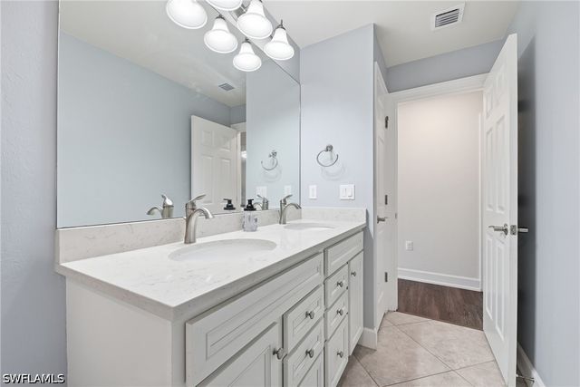 2133 Clementine ST, Naples, FL 34120