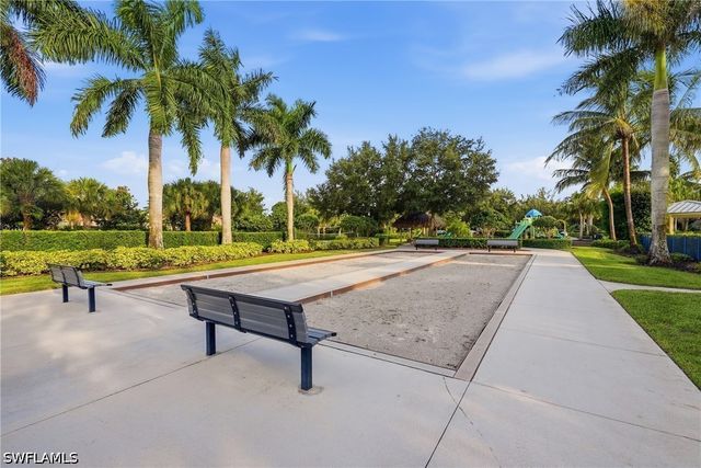 2133 Clementine ST, Naples, FL 34120