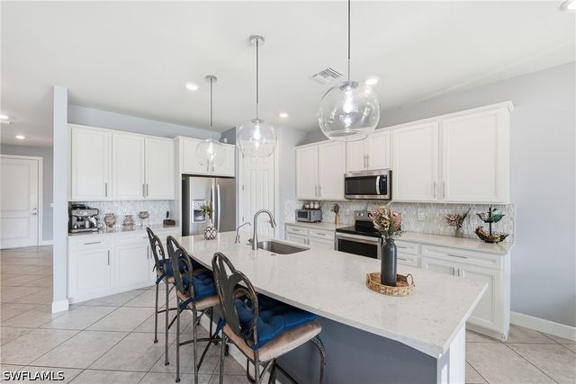 2133 Clementine ST, Naples, FL 34120