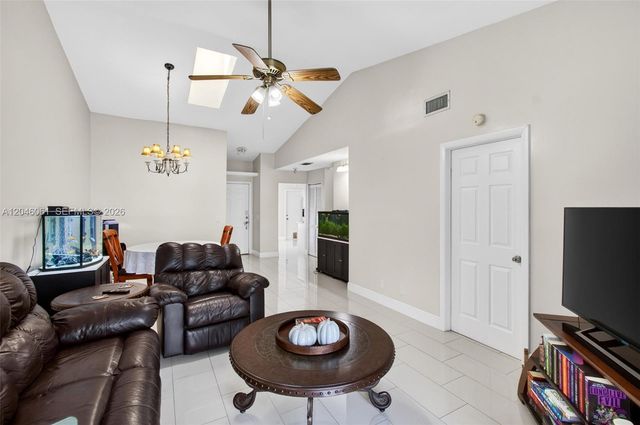 3855 Island Club Circle, Lake Worth, FL 33462