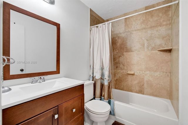 3855 Island Club Circle, Lake Worth, FL 33462