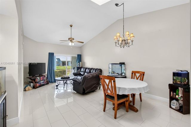 3855 Island Club Circle, Lake Worth, FL 33462
