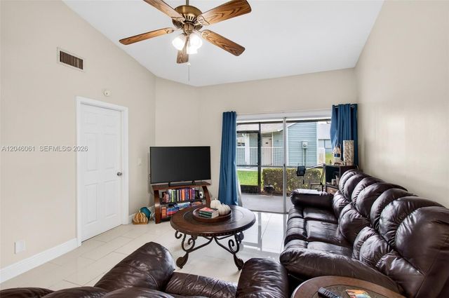 3855 Island Club Circle, Lake Worth, FL 33462