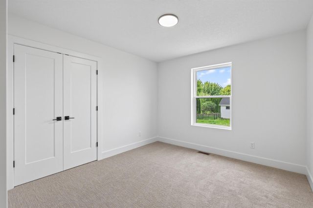 9966 14th Circle NE, Saint Michael, MN 55376