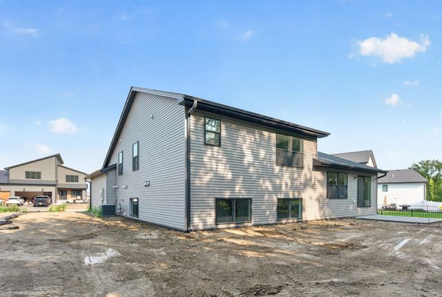 9966 14th Circle NE, Saint Michael, MN 55376