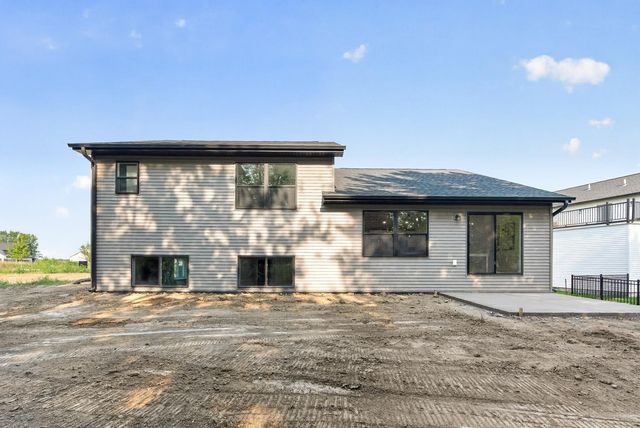 9966 14th Circle NE, Saint Michael, MN 55376