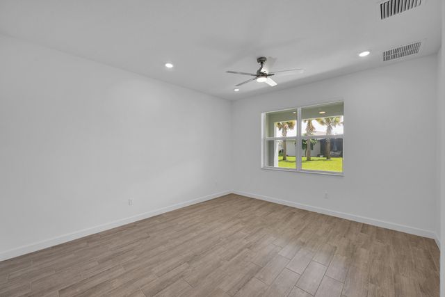 5742 Graceful Way, Delray Beach, FL 33484