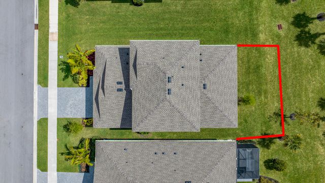 5742 Graceful Way, Delray Beach, FL 33484