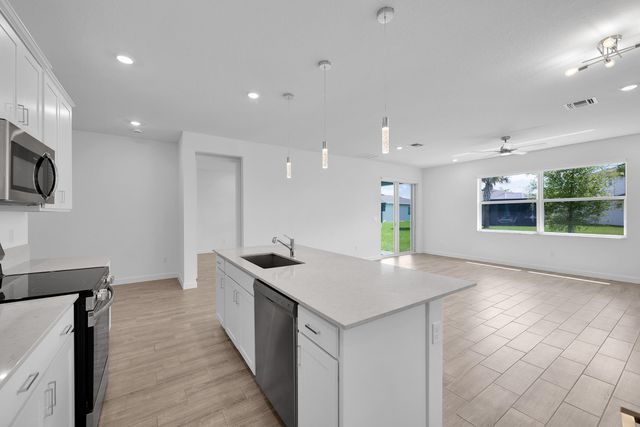 5742 Graceful Way, Delray Beach, FL 33484