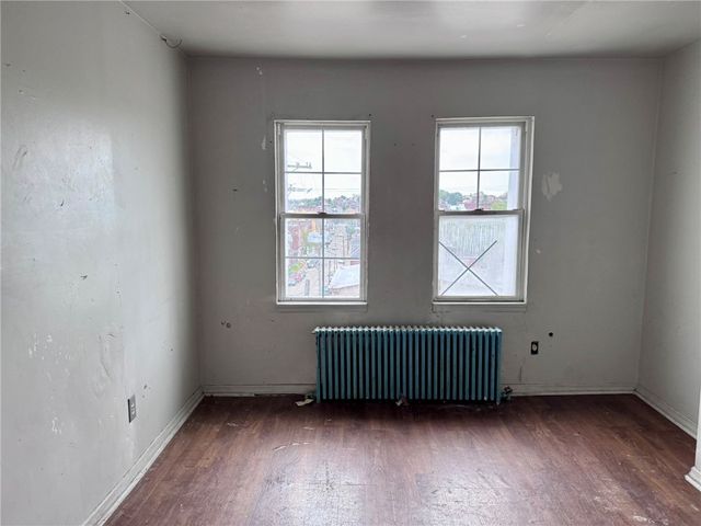 102 Jucunda St, Knoxville, PA 15210
