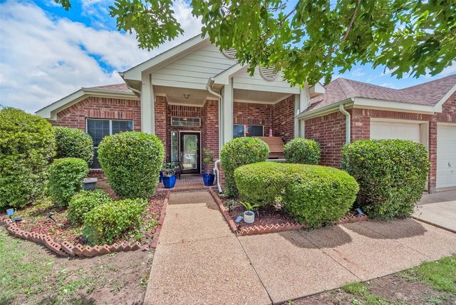 7806 Albany Drive, Rowlett, TX 75089