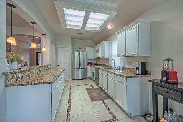 7806 Albany Drive, Rowlett, TX 75089