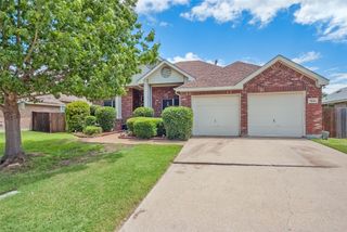 7806 Albany Drive, Rowlett, TX 75089