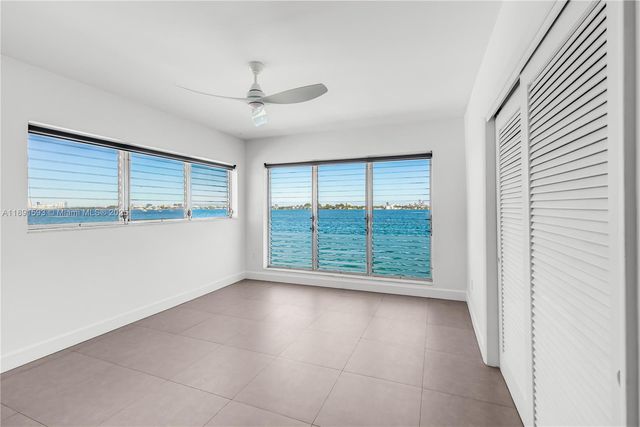 7921 East Dr 15, North Bay Village, FL 33141