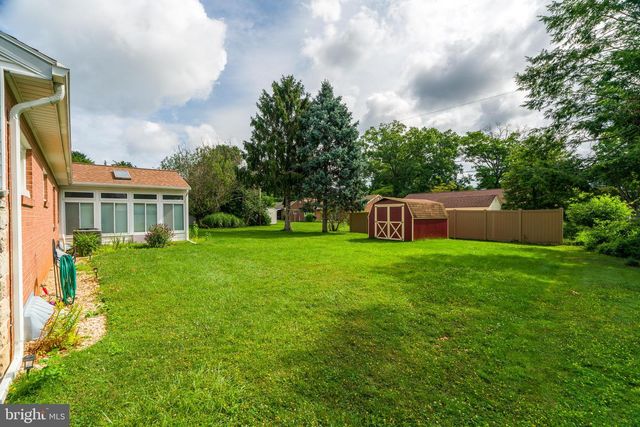 1711 BILLVIEW DR, Lancaster, PA 17601