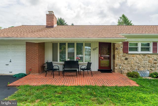 1711 BILLVIEW DR, Lancaster, PA 17601