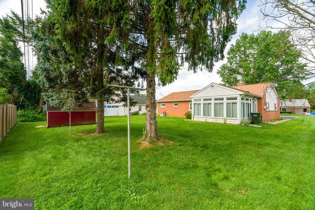 1711 BILLVIEW DR, Lancaster, PA 17601