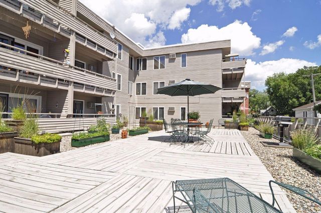 2425 E Franklin Avenue 209, Minneapolis, MN 55406