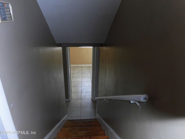 7028 RHODE ISLAND Drive E, Jacksonville, FL 32209