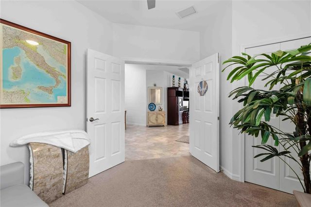 8512 CACHE DRIVE, Sarasota, FL 34240