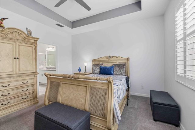 8512 CACHE DRIVE, Sarasota, FL 34240