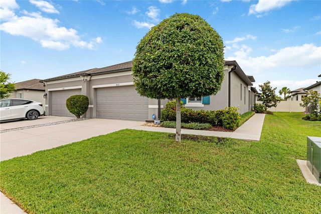 8512 CACHE DRIVE, Sarasota, FL 34240