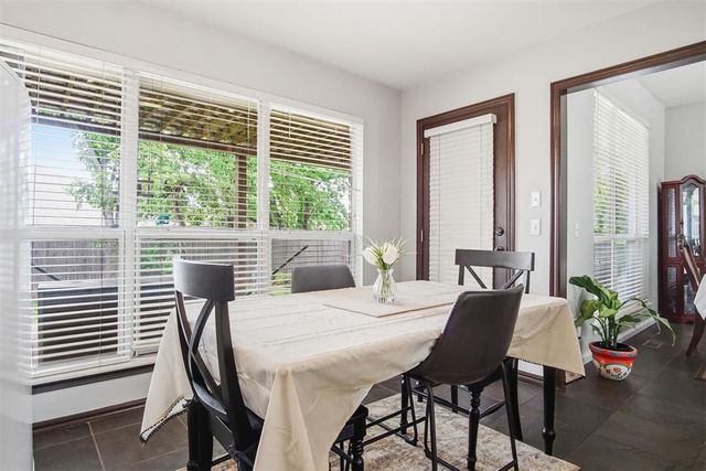 2708 Overland Way, Edmond, OK 73012