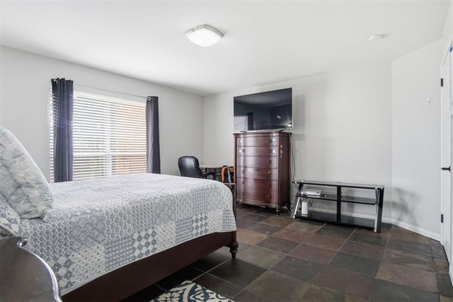 2708 Overland Way, Edmond, OK 73012