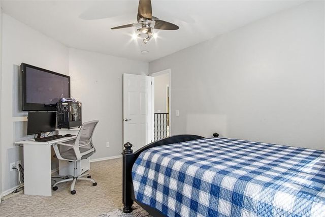 2708 Overland Way, Edmond, OK 73012