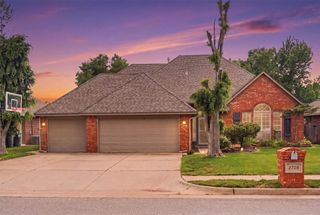 2708 Overland Way, Edmond, OK 73012