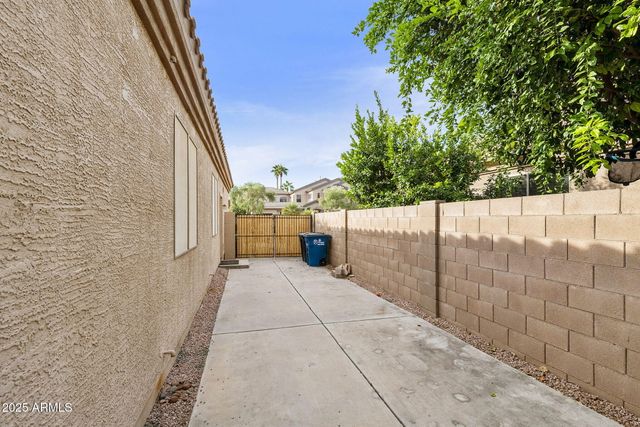 1554 E TULSA Street, Gilbert, AZ 85295