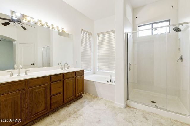 1554 E TULSA Street, Gilbert, AZ 85295